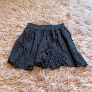 Brandy Melville flowy skirt